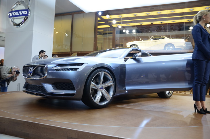 Премьеры Франкфурта: Volvo Coupe Concept