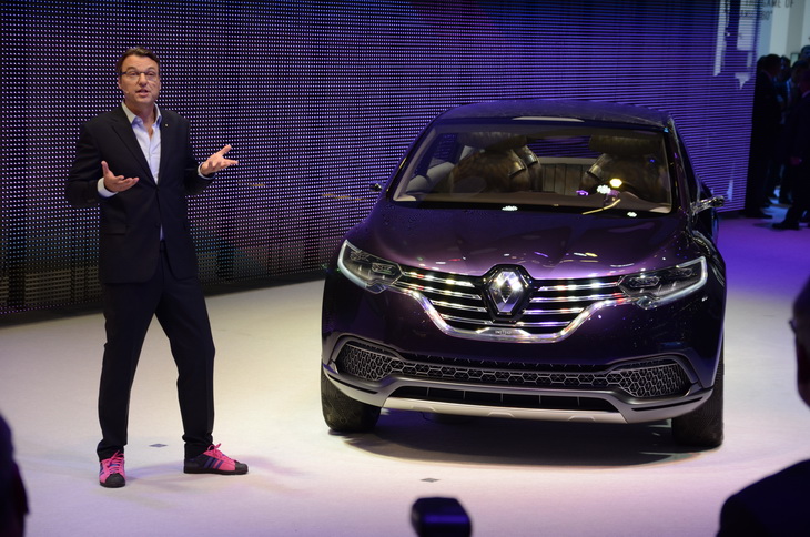 Премьеры Франкфурта: концепт Renault Initiale Paris