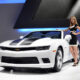 В Chevrolet серьезно обновили внешность купе и кабриолету Camaro