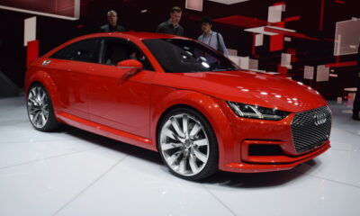 Audi продемонстрировала в Париже концепт TT Sportback