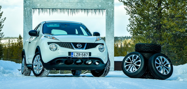 Зимние шины 215/55 R17