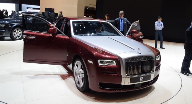 Rolls-Royce показал Ghost Series II