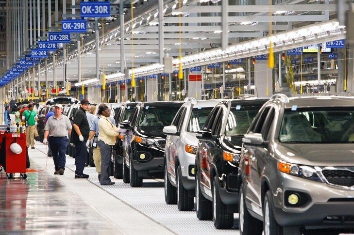 Европейцы динамично скупают авто: рост продаж в январе продолжился