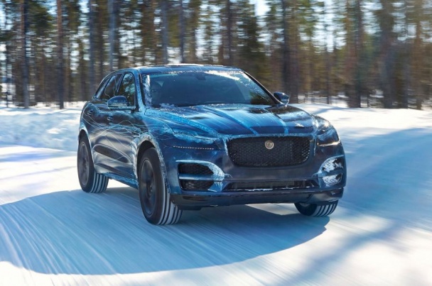 Jaguar тестирует кроссовер F-Pace в экстремальных условиях