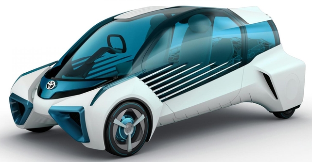 Toyota показала водородный концепт FCV Plus