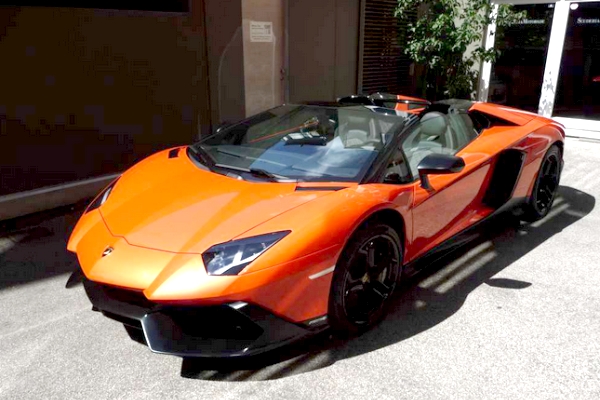 Полмиллиона евро за Lamborghini Aventador 50 Anniversario