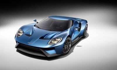 В Детройте дебютировал суперкар Ford GT