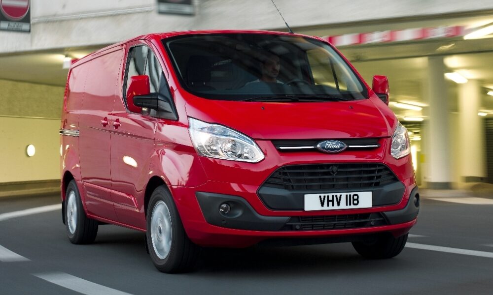 Ford Transit удостоен престижной премии «Автомобиль года в России»