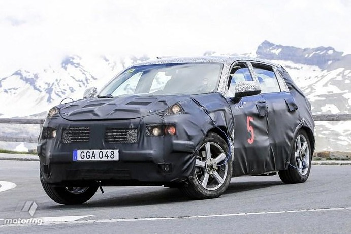 Совместная модель Geely и Volvo замечена на испытаниях
