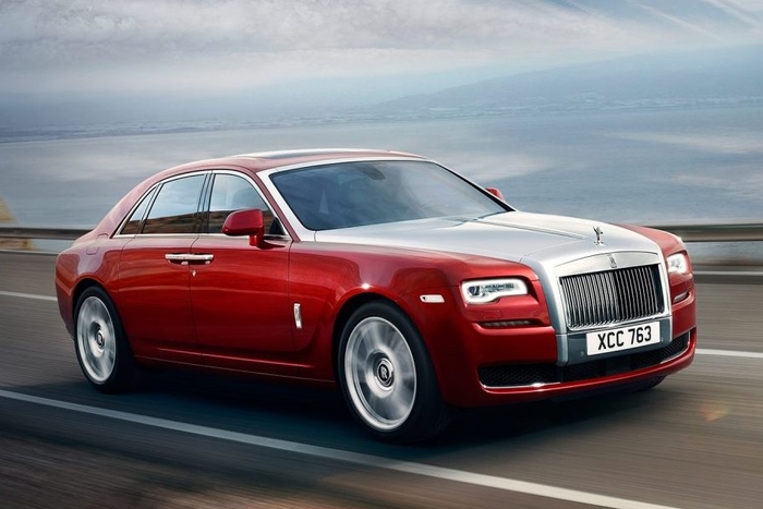 Кризис в России: продажи Rolls-Royce выросли на 35%