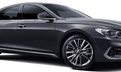 Компания Hyundai представила снимки обновленного седана Grandeur