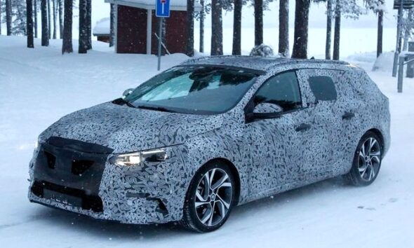 Renault тестирует универсал Megane Grandtour