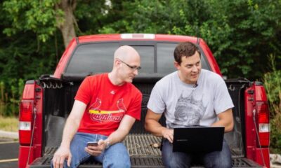 Хакеры удаленно взломали Jeep Cherokee