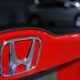 Прибыль Honda Motor выросла на треть