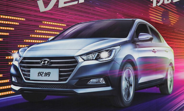 Появились первые официальные снимки нового Hyundai Solaris