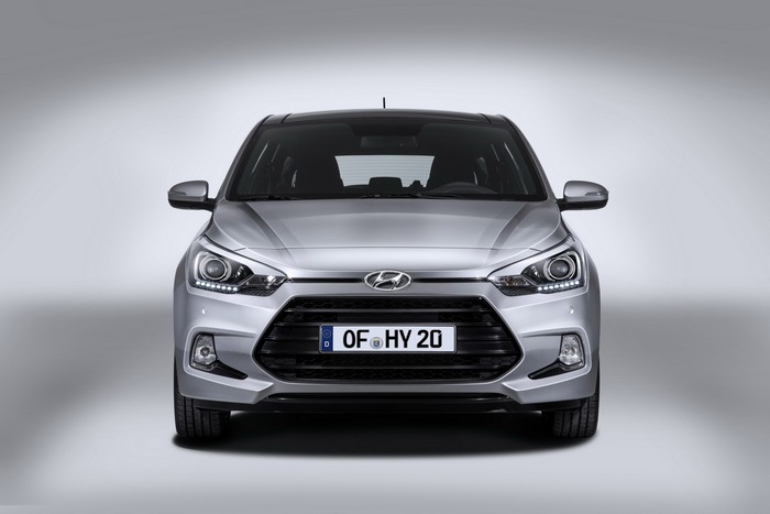 Hyundai сделала модель i20 «молодежнее»