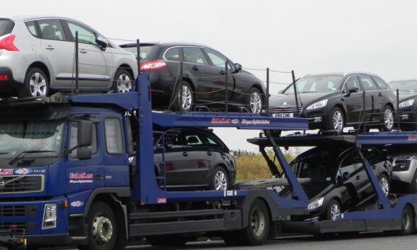 Беларусь снизила импорт легковых автомобилей почти на треть