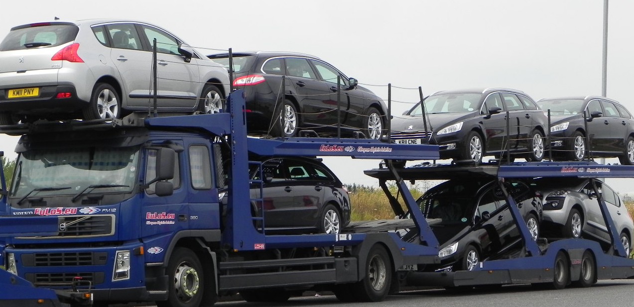 Беларусь снизила импорт легковых автомобилей почти на треть