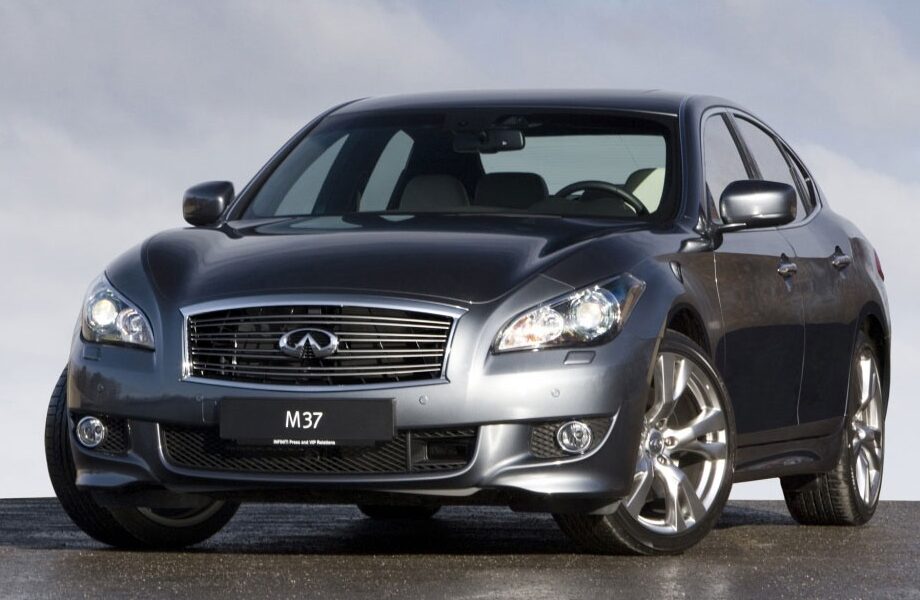 В Санкт-Петербурге остановлен выпуск Infiniti