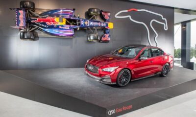 Infiniti Q50 Eau Rouge: роскошный седан с душей суперкара