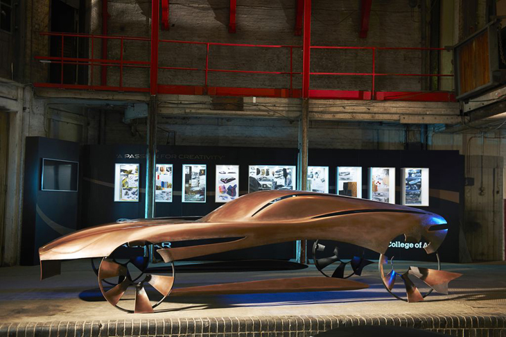 Jaguar и Королевский колледж искусств представили дизайн-концепт будущего