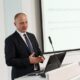 Jaguar Land Rover удалось удержать позиции в премиум-сегменте