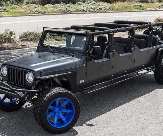 Шестидверный Jeep Wrangler из Лас-Вегаса