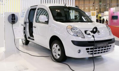 Renault начала продажи электромобилей в России