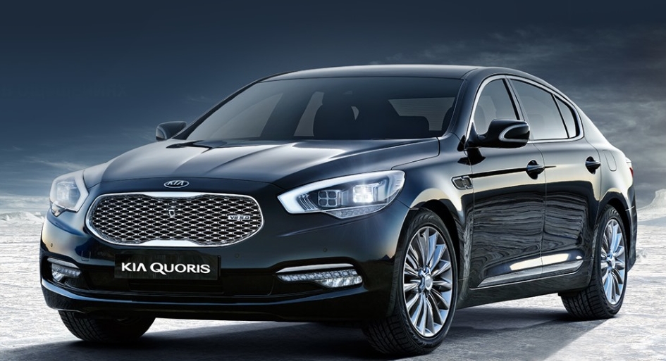 Начались продажи седанов Kia Quoris с двигателем V8