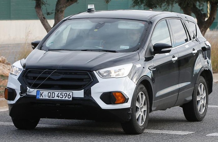 Ford Kuga прибавит в размерах