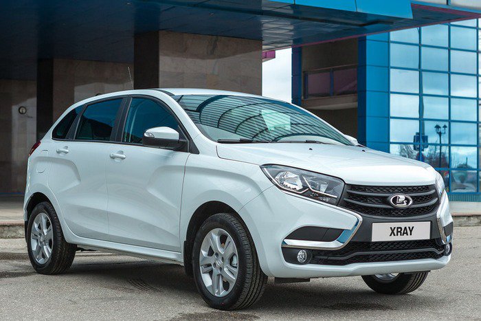 "АвтоВАЗ" объявил цены на новую модель Lada Xray