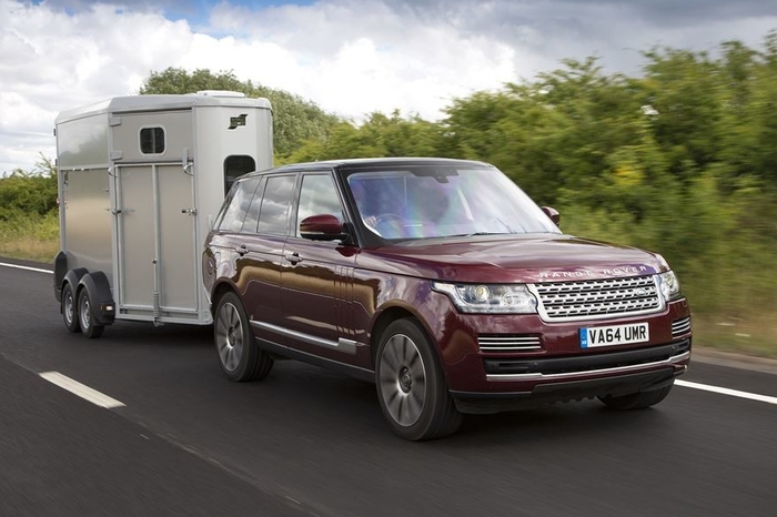 Jaguar Land Rover научил трейлеры становиться «прозрачными»
