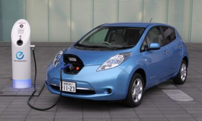 Электромобиль Nissan Leaf проедет 250 км без подзарядки