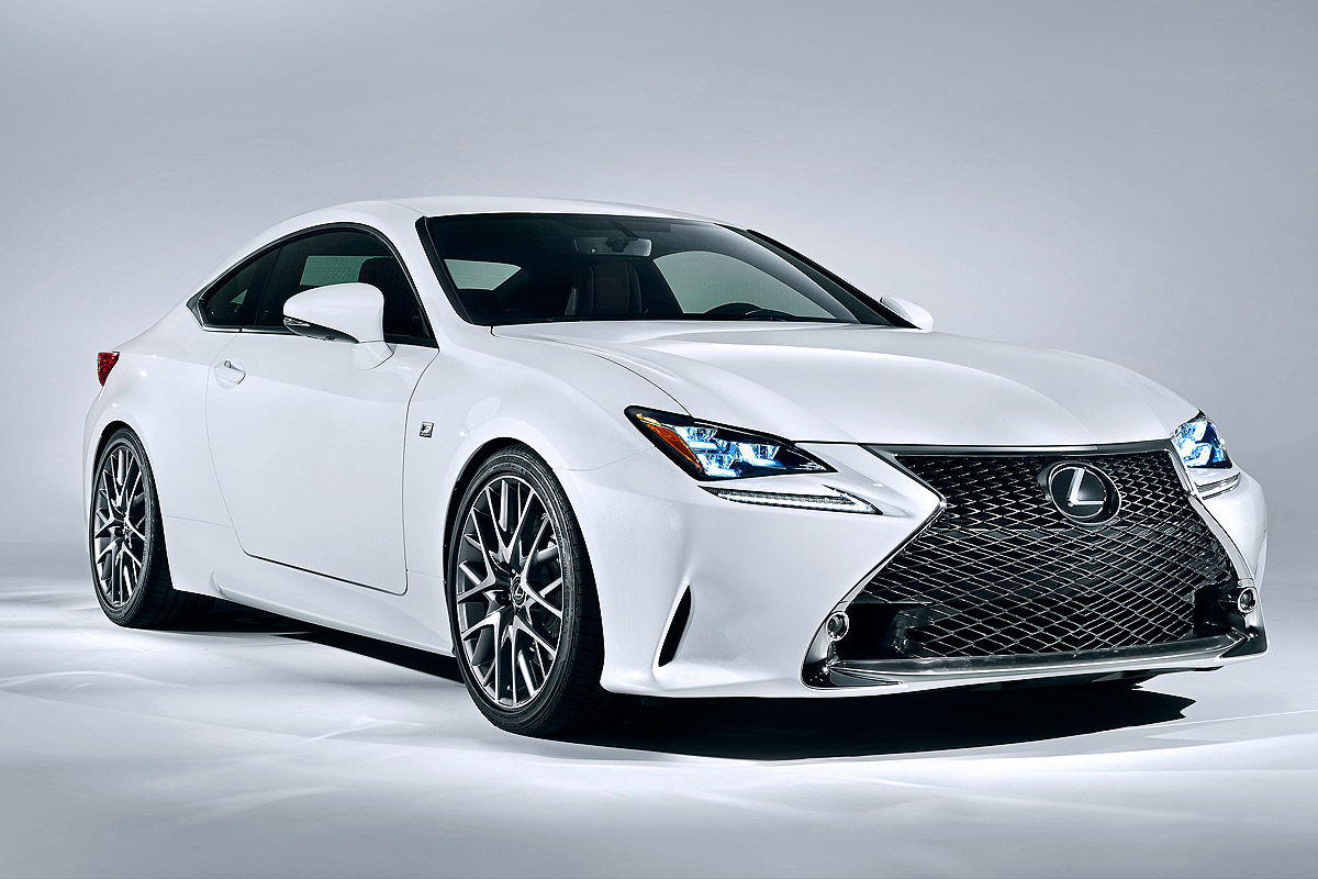 В Женеве Lexus представит купе RC «F Sport»