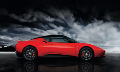 «Спортивно-гоночный» Lotus Evora