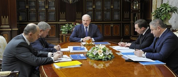 Президент поставил задачу создавать на базе "БелДжи" качественные белорусско-китайские авто