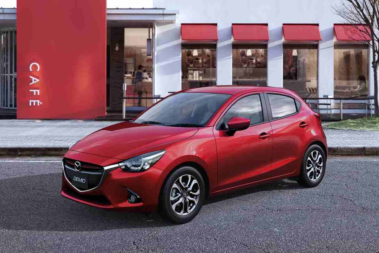 Mazda2 нового поколения дебютировала в Японии