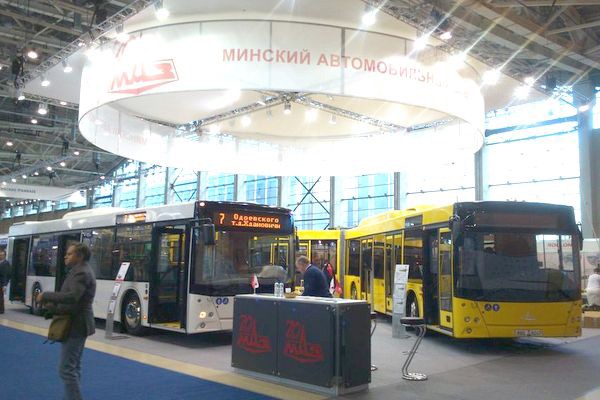 МАЗ показал в Москве два перспективных автобуса