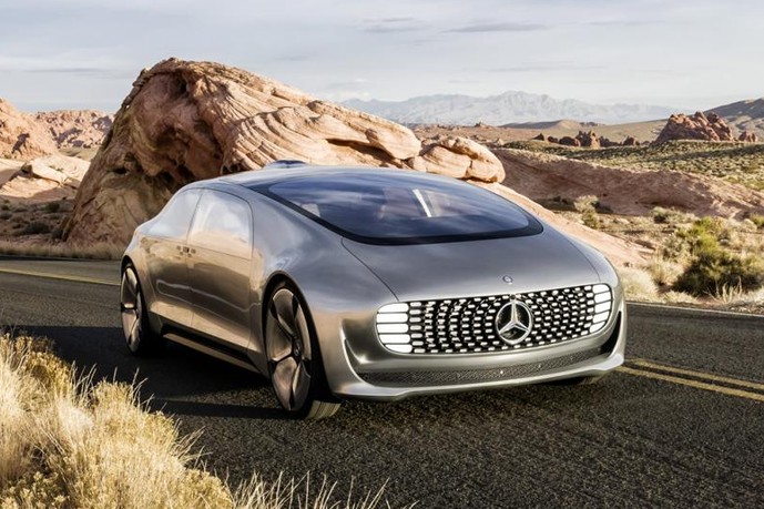 Автомобили Mercedes-Benz будут следить за здоровьем пассажиров