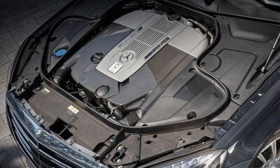 Mercedes подружит двигатель V12 с полным приводом