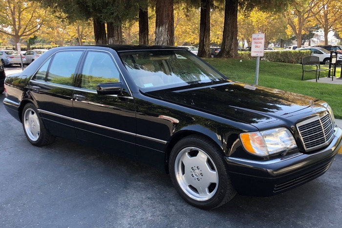 В Калифорнии продается редкий Mercedes-Benz W140 S500 Grand Edition