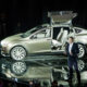 Tesla Model X попался фотошпионам с минимумом камуфляжа
