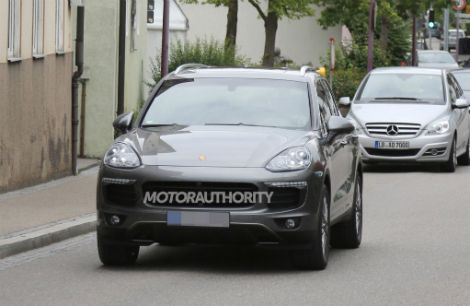 Шпионские снимки обновленного Porsche Cayenne