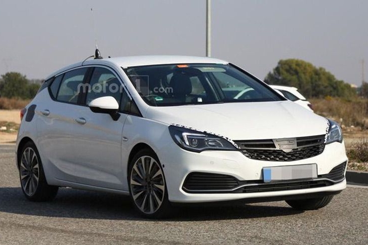 Линейку Opel Astra пополнит 250-сильная модель Astra GSI