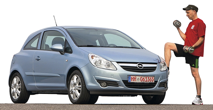 Маленький Opel в крепкой форме