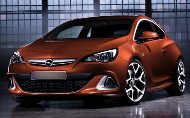 В России подешевел Opel Astra