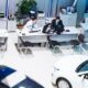 Автобизнес пошел ко дну: продажи машин в России обвалились на 40%