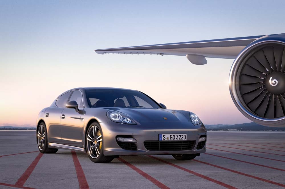 Porsche: постоянное удовольствие от спортивного стиля вождения