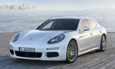 Porsche обещает выпустить свой первый электромобиль