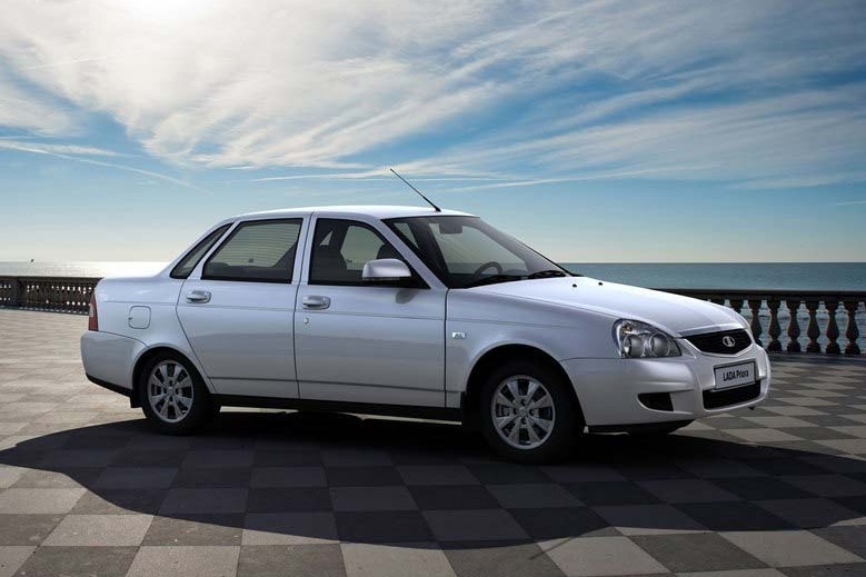 АвтоВАЗ показал обновленную LADA Priora